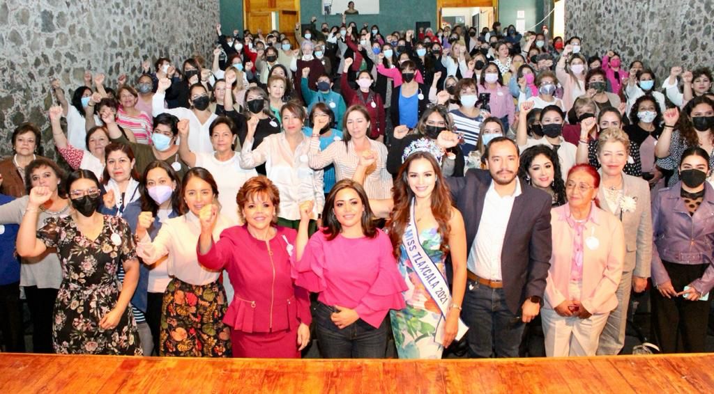 Marina Aguilar organiza actividades enfocadas en el empoderamiento de la Mujer